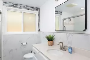 9451 Hyannis Port Dr, Huntington Beach, CA 92646 - Photo 31