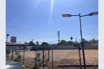 13700 Magnolia, Corona, CA 92879 - Photo 3