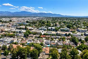 7044 Mammoth Ave, Van Nuys, CA 91405 - Photo 3