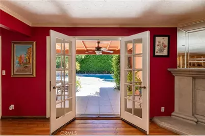 7044 Mammoth Avenue, Van Nuys, CA 91405 - Photo 13