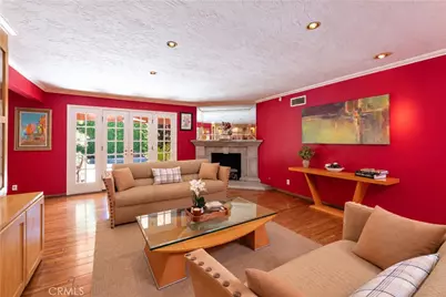 7044 Mammoth Avenue, Van Nuys, CA 91405 - Photo 11
