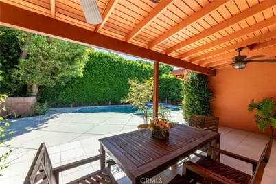 7044 Mammoth Avenue, Van Nuys, CA 91405 - Photo 45