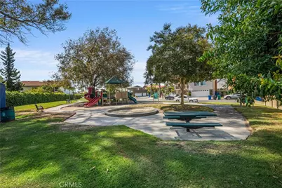 3261 Lilly Avenue, Long Beach, CA 90808 - Photo 73