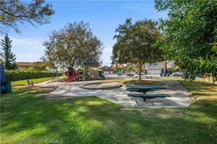 3261 Lilly Ave, Long Beach, CA 90808 - Photo 73