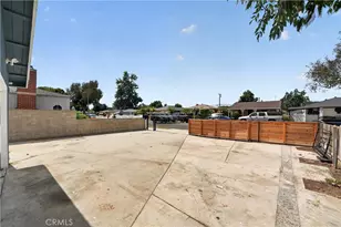 2166 Fashion, Long Beach, CA 90810 - Photo 37