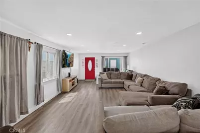 2166 Fashion, Long Beach, CA 90810 - Photo 7