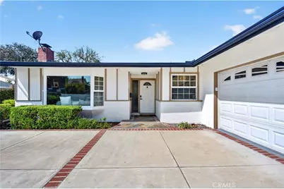 527 N Lincoln Avenue, Fullerton, CA 92831 - Photo 3