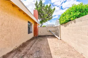 7653 Granada Dr, Buena Park, CA 90621 - Photo 13