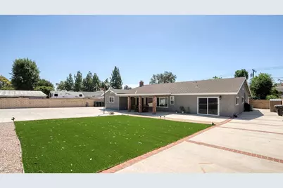 5560 Mountain View Avenue, Yorba Linda, CA 92886 - Photo 47