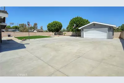 5560 Mountain View Avenue, Yorba Linda, CA 92886 - Photo 41