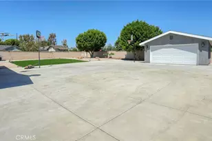 5560 Mountain View Ave, Yorba Linda, CA 92886 - Photo 41
