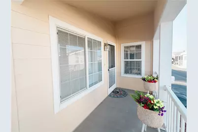 810 Eucalyptus Lane, Fountain Valley, CA 92708 - Photo 5