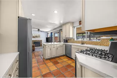 6990 Loma Vista, Hesperia, CA 92345 - Photo 13
