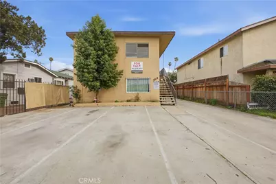 5914 S Hoover, Los Angeles, CA 90044 - Photo 5