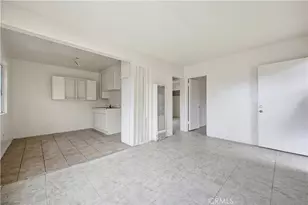 5914 S Hoover, Los Angeles, CA 90044 - Photo 3