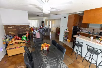 19320 Parthenia Street, Los Angeles, CA 91324 - Photo 5