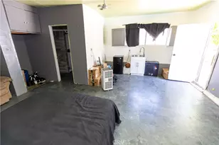 19320 Parthenia St, Los Angeles, CA 91324 - Photo 19