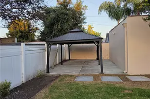 2053 W 75th St, Los Angeles, CA 90047 - Photo 41