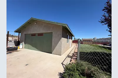 7774 Bangor Avenue, Hesperia, CA 92345 - Photo 21