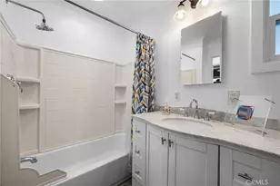 122 S Portola, Tustin, CA 92780 - Photo 19