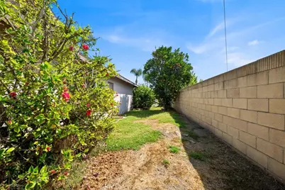 10531 Greta, Cypress, CA 90630 - Photo 39