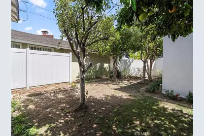 2700 Eucalyptus Avenue, Long Beach, CA 90806 - Photo 31