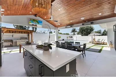 11444 Harrisburg Road, Los Alamitos, CA 90720 - Photo 7