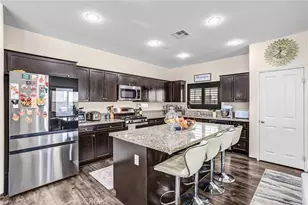 16765 Buttonwood, Fontana, CA 92336 - Photo 5