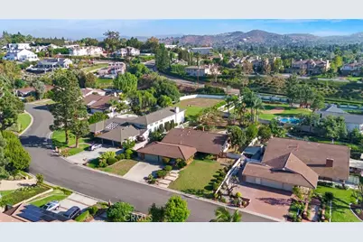 9472 Henderson Way, Villa Park, CA 92861 - Photo 55