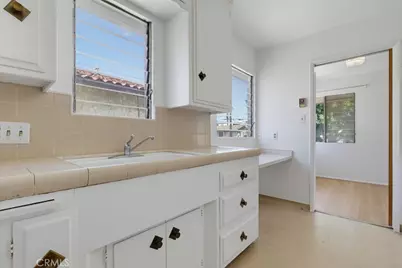 2060 E 3rd #6, Long Beach, CA 90814 - Photo 25