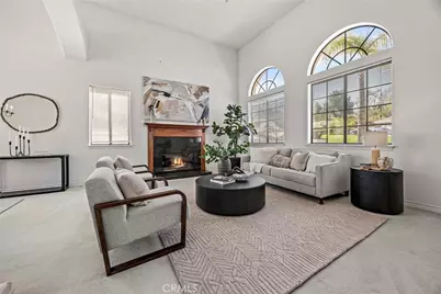 240 S Willowcreek Lane, Anaheim, CA 92808 - Photo 5