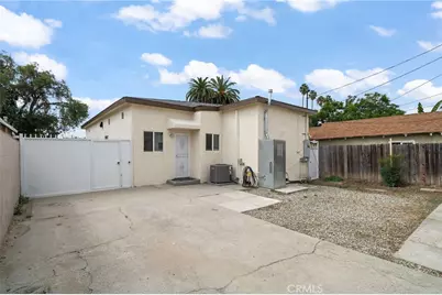 1547 W 65th, Los Angeles, CA 90047 - Photo 21