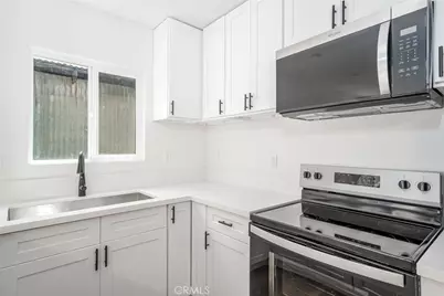 15943 Vermont, Paramount, CA 90723 - Photo 11