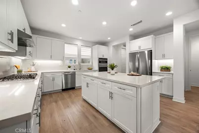 121 Biome, Irvine, CA 92618 - Photo 13