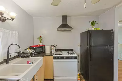 320 N. Park Vista #180, Anaheim, CA 92806 - Photo 15