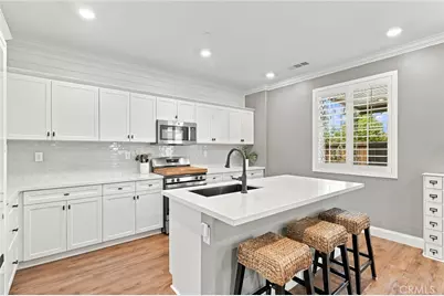 30350 Village Terrace Drive, Menifee, CA 92584 - Photo 11