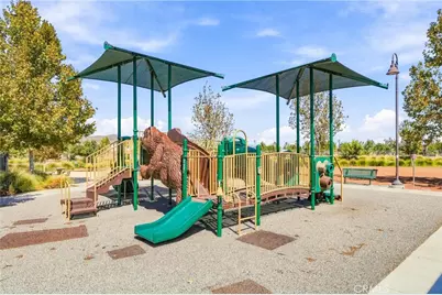 30350 Village Terrace Drive, Menifee, CA 92584 - Photo 37
