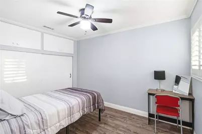 2102 Pattiz Avenue, Long Beach, CA 90815 - Photo 13