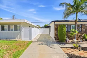 2102 Pattiz Ave, Long Beach, CA 90815 - Photo 23