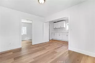 715 E 87th Pl, Los Angeles, CA 90002 - Photo 7