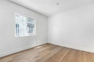 715 E 87th Pl, Los Angeles, CA 90002 - Photo 9