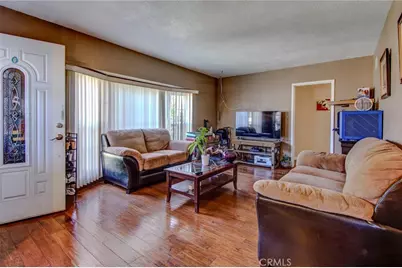 1402 S Poplar Street, Santa Ana, CA 92704 - Photo 3