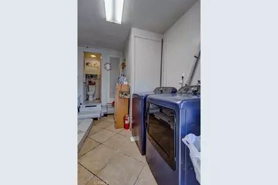 1402 S Poplar Street, Santa Ana, CA 92704 - Photo 21