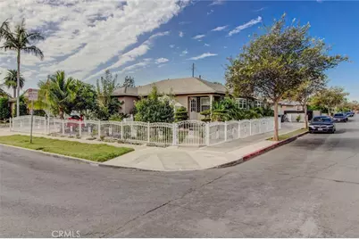 1402 S Poplar Street, Santa Ana, CA 92704 - Photo 1