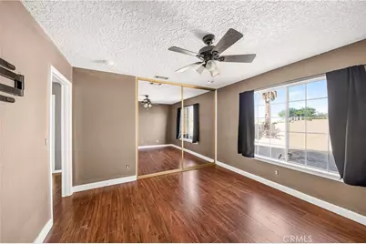 13573 Sunset Drive, Apple Valley, CA 92308 - Photo 33