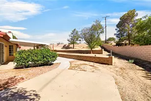 13573 Sunset Dr, Apple Valley, CA 92308 - Photo 47