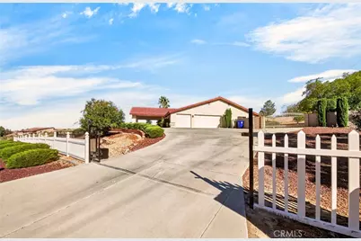 13573 Sunset Drive, Apple Valley, CA 92308 - Photo 41