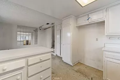 11326 Michelle, Cerritos, CA 90703 - Photo 17