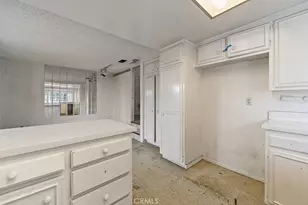 11326 Michelle, Cerritos, CA 90703 - Photo 17