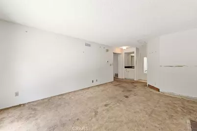 11326 Michelle, Cerritos, CA 90703 - Photo 23